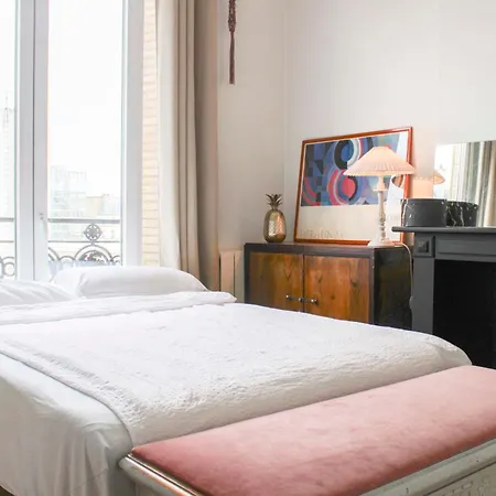 Appartement Bright With View And Comfort