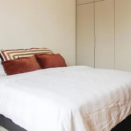 Bright With View And Comfort *